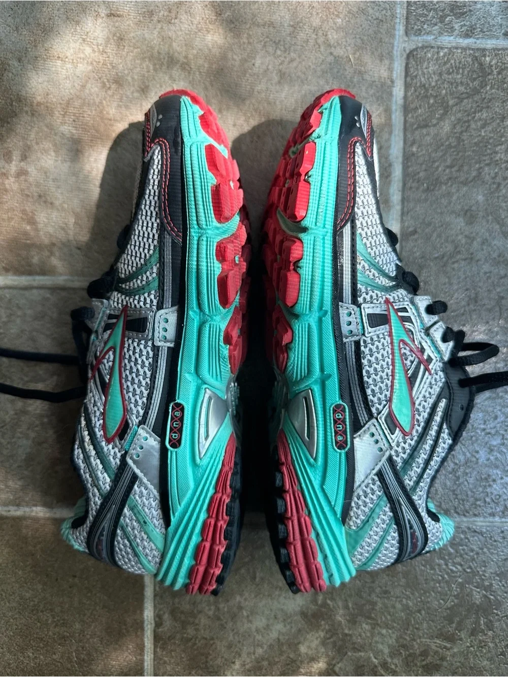 Brooks Women’s Sneakers — Teal and Black